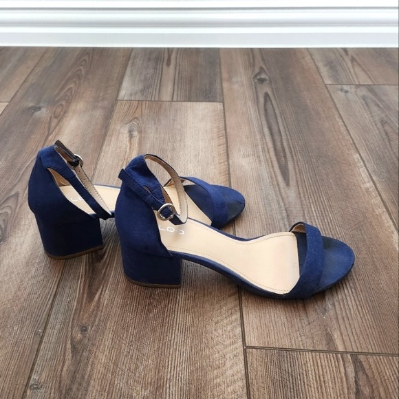 Aldo Strappy Block Heel Suede Blue Sandals 7 - Picture 1 of 4